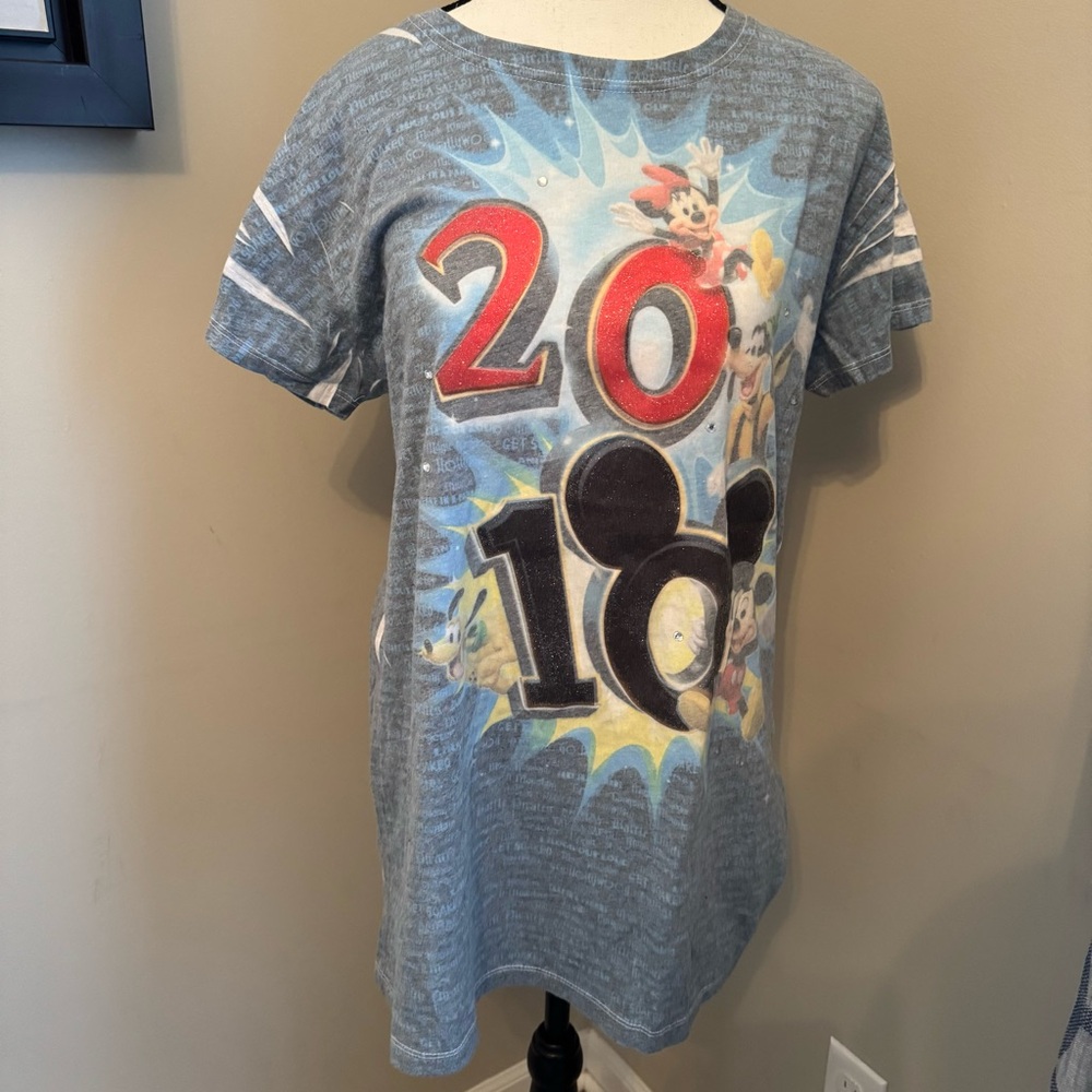 Disney Parks Mickey Mouse 2010 Graphic T Shirt XL Gray Rhinestone Disneyland WDW